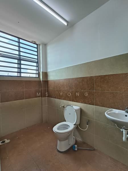 Batu Gajah Pusing Double Storey Terraced House For Sale Perak untuk Untuk Dijual - RM 350,000, Mac 2026 - PropertyGuru.com.my