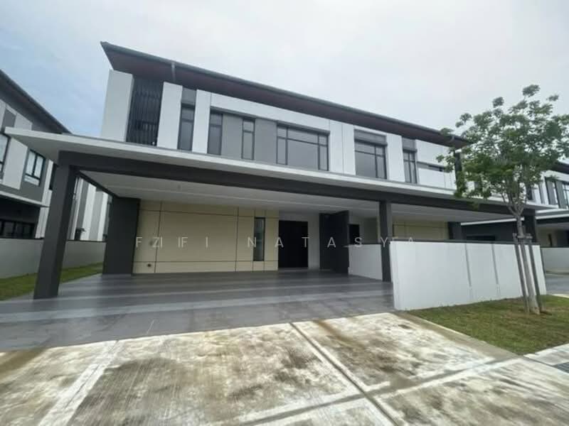 Semi-Detached House for Sale in Telok Panglima Garang (Selangor) - Fifi Natasya - Exterior - PropertyGuru.com.my