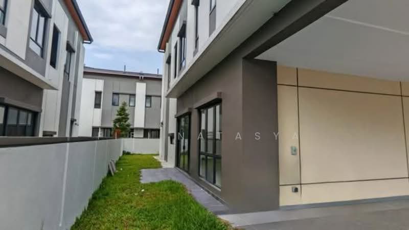 Semi-Detached House for Sale in Telok Panglima Garang (Selangor) - Fifi Natasya - Exterior - PropertyGuru.com.my
