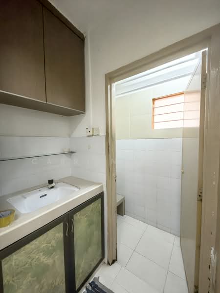 Townhouse for Sale in Taman Plentong Baru (Masai) - Carrien Siow - Bathroom - PropertyGuru.com.my