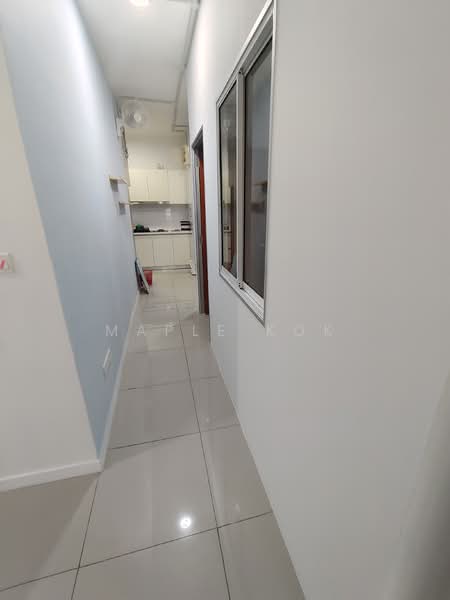 The Greens @ Subang West untuk Untuk Disewa - RM 550 /bulan, Mac 2026 - Corridor - PropertyGuru.com.my