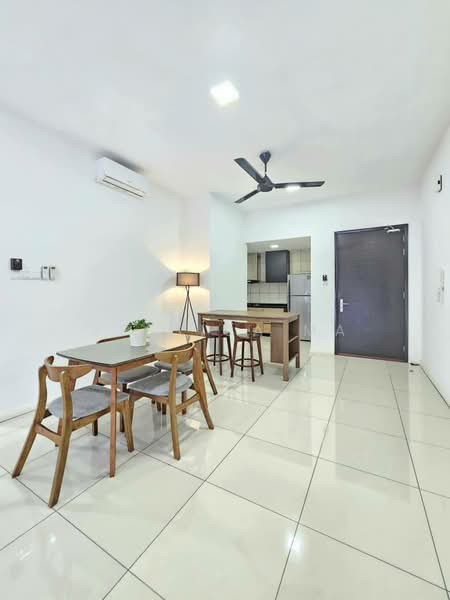 The WaterEdge (Pinggiran Air) untuk Untuk Disewa - RM 3,000 /bulan, Mac 2026 - Dining Room - PropertyGuru.com.my