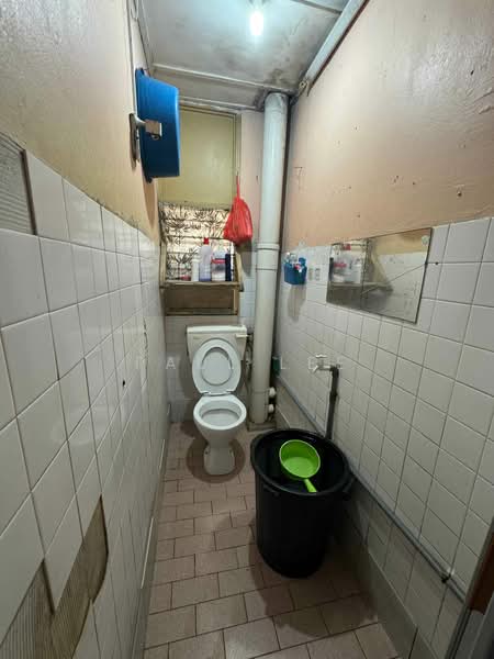 Rumah Flat untuk Dijual di Bukit Cheras - Paul Lee - Bathroom - PropertyGuru.com.my