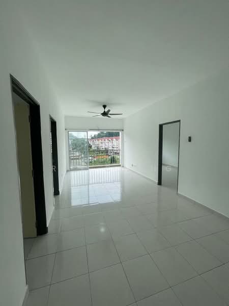 Teratai Residence untuk Untuk Dijual - RM 330,000, Mac 2026 - Living Room - PropertyGuru.com.my