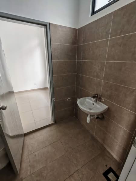 Ponderosa Callista untuk Untuk Disewa - RM 3,900 /bulan, Mac 2026 - Bathroom - PropertyGuru.com.my