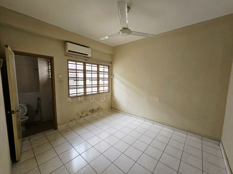 BP10 untuk Untuk Dijual - RM 1,250,000, Mac 2026 - Bathroom - PropertyGuru.com.my