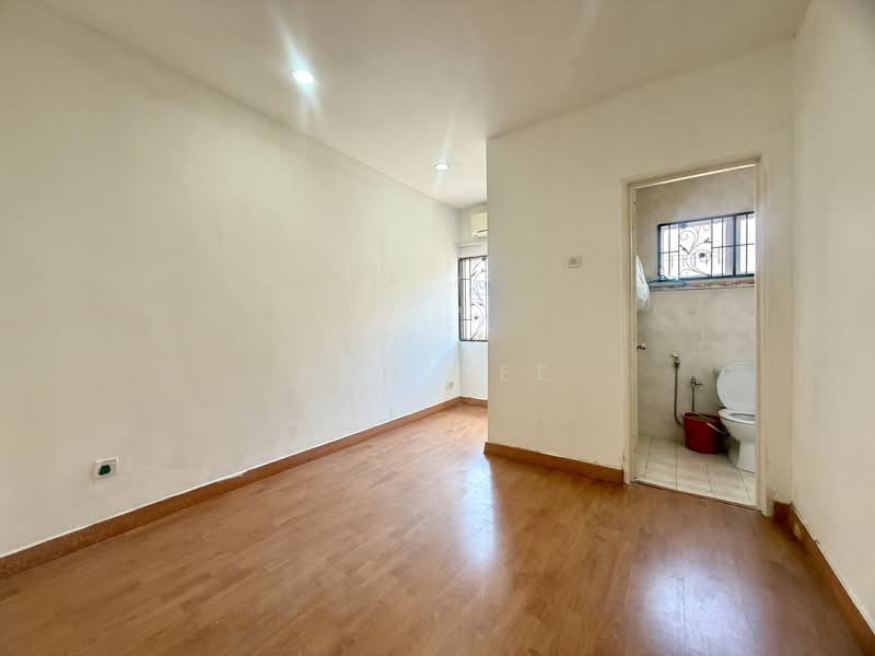 2-storey Terraced House for Sale in Taman Ikhlas (Bandar Sungai Long) - Max Lee - Interior - PropertyGuru.com.my