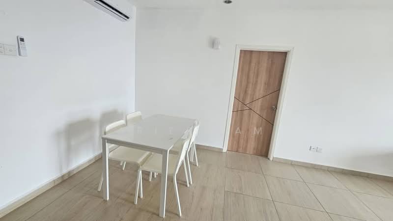 Indah Samudra Condominium untuk Untuk Disewa - RM 2,800 /bulan, Mac 2026 - Dining Room - PropertyGuru.com.my