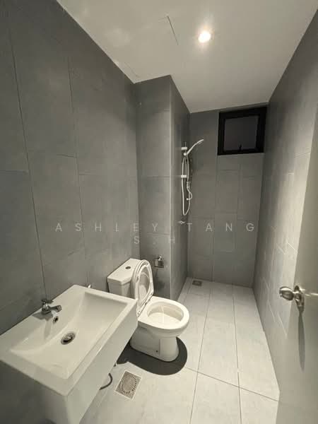 Service Residence for Sale at M Vertica - Ashley Tang S.H - Bathroom - PropertyGuru.com.my