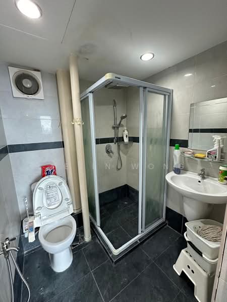 Apartment for Rent at Harmony View - STEVEN WONG - Bathroom - PropertyGuru.com.my