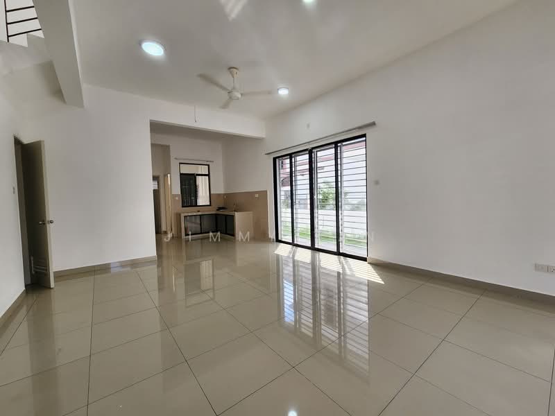 Bandar Seri Coalfields- Senna untuk Untuk Disewa - RM 1,750 /bulan, Mac 2026 - Living Room - PropertyGuru.com.my