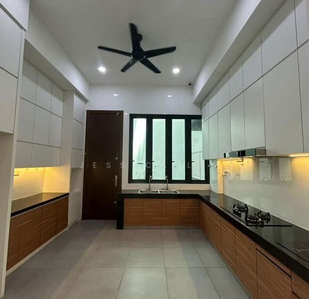 Bungalow for Sale in Country Heights Damansara (Kuala Lumpur) - Jessica Lim - Kitchen - PropertyGuru.com.my