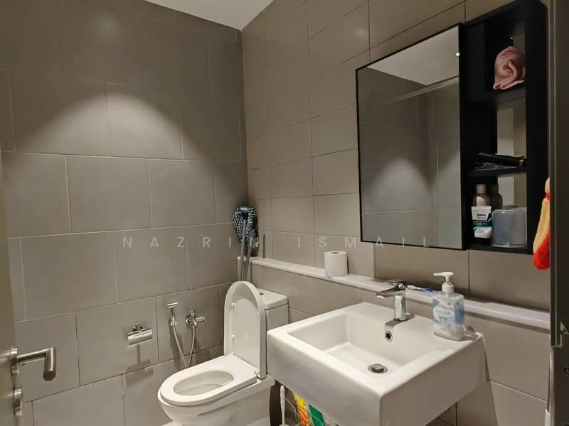 Service Residence for Sale at Paisley @ Tropicana Metropark - Nazrin Ismail - Bathroom - PropertyGuru.com.my