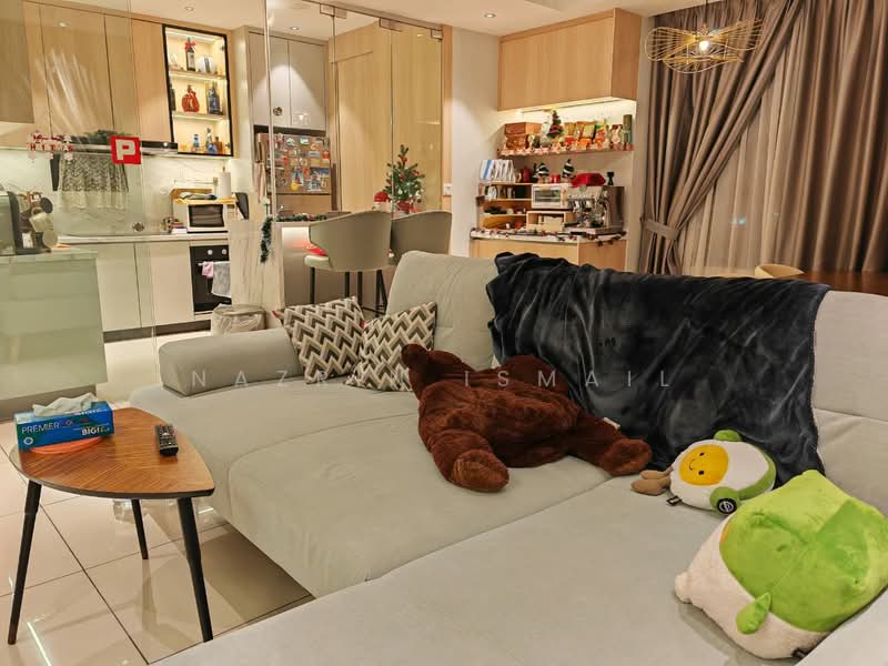Service Residence for Sale at Paisley @ Tropicana Metropark - Nazrin Ismail - Living Room - PropertyGuru.com.my