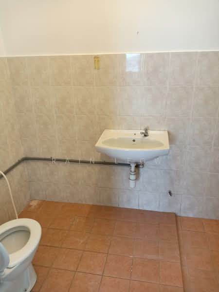 Condominium for Rent at Juta Mines - Rain Leow - Bathroom - PropertyGuru.com.my