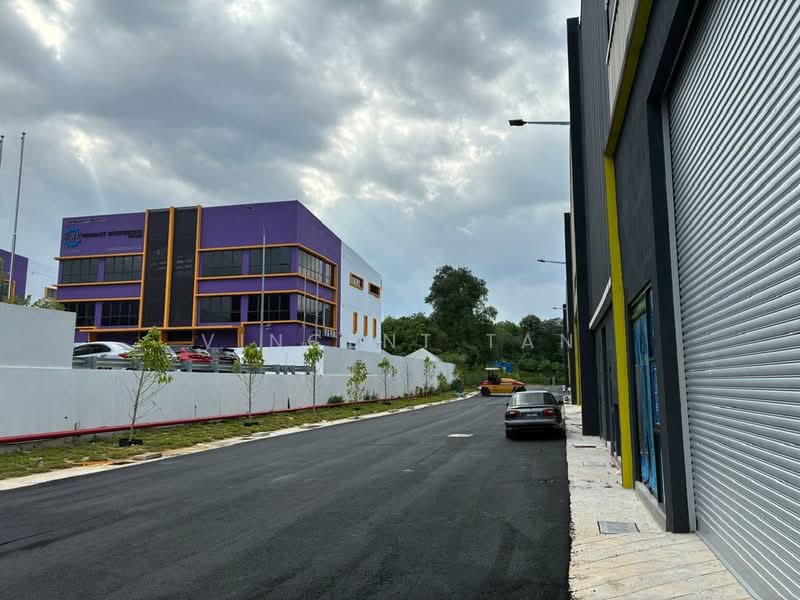 Factory for Rent in Semenyih (Selangor) - Vincent Tan - Exterior - PropertyGuru.com.my