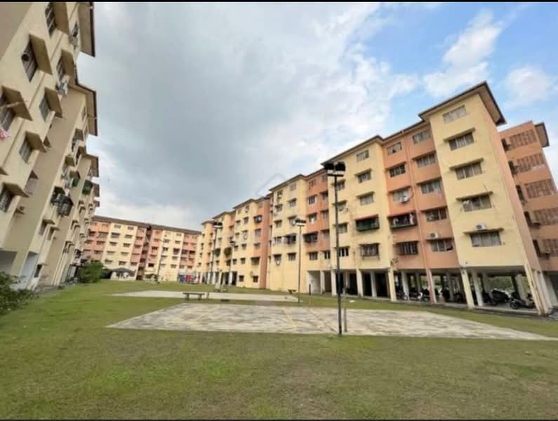 Rumah Pangsa Nilam Sari untuk Untuk Dijual - RM 218,888, Mac 2026 - Exterior - PropertyGuru.com.my