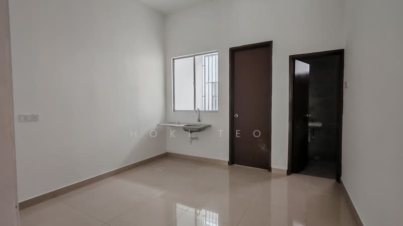 2-storey Terraced House for Rent in Tongkang Pechah (Batu Pahat) - Hoki Teo - Interior - PropertyGuru.com.my