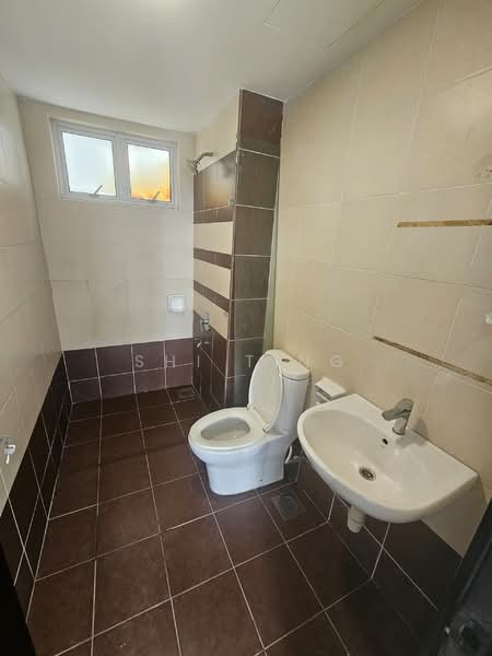 One Sentral Serviced Residence untuk Untuk Dijual - RM 540,000, Mac 2026 - Bathroom - PropertyGuru.com.my