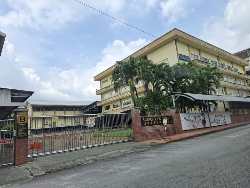 Shop for Rent in SS19 (Subang Jaya) - FC Wong - Exterior - PropertyGuru.com.my