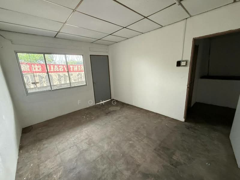 Kedai untuk Disewa di Taman Tasek (Johor Bahru) - Fong Lik - Interior - PropertyGuru.com.my