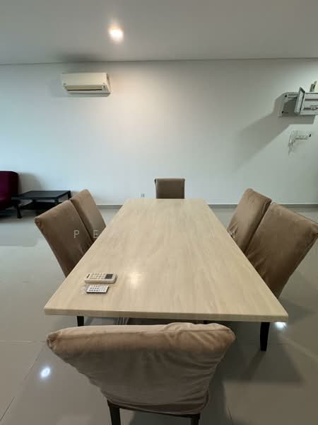 Untuk Disewa - 1Medini