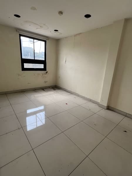 Shop / Office for Sale in Sungai Besi (Kuala Lumpur) - Sheryl Ng - Interior - PropertyGuru.com.my