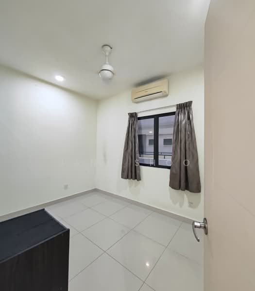 Condominium for Rent at The Z Residence - Jane Shoo - Interior - PropertyGuru.com.my