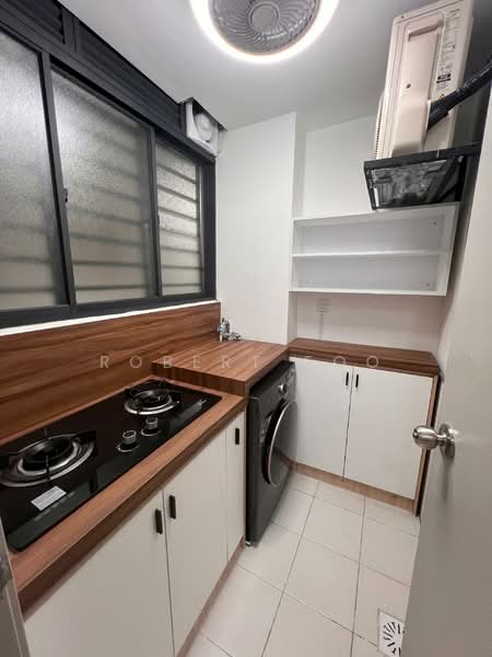 Service Residence for Rent at Residensi Emas - Robert Foo - Kitchen - PropertyGuru.com.my