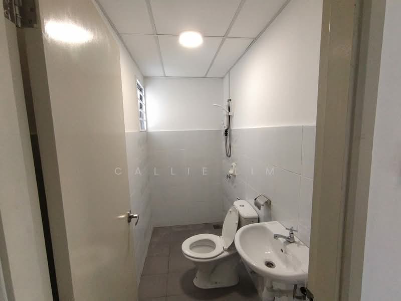 Apartment for Rent at Impiana Sky Residensi - Callie Lim - Bathroom - PropertyGuru.com.my