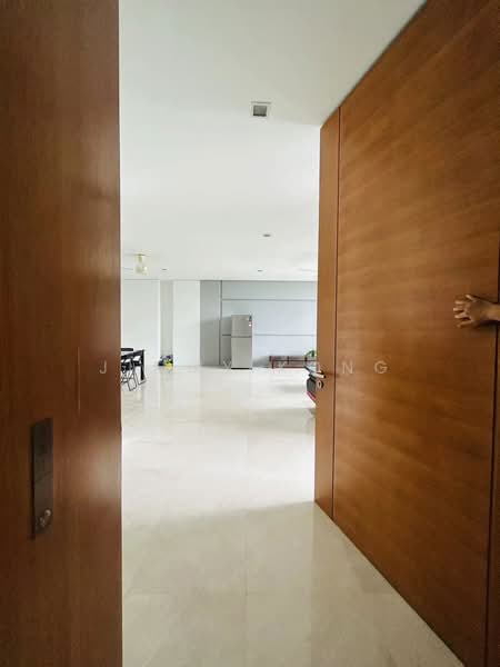 Condominium @ The Troika untuk Untuk Disewa - RM 8,500 /bulan, Mac 2026 - Entrance - PropertyGuru.com.my
