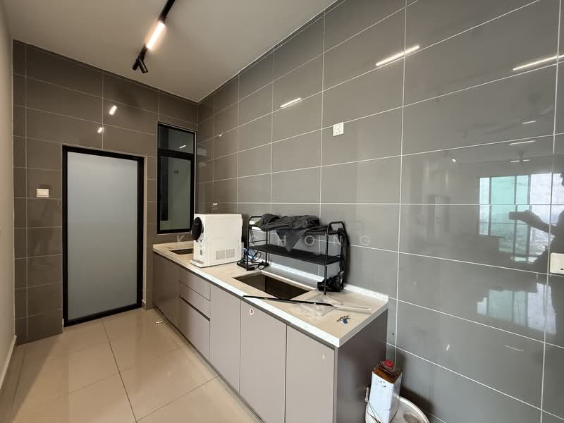 99 Residence untuk Untuk Disewa - RM 2,500 /bulan, Mac 2026 - Kitchen - PropertyGuru.com.my