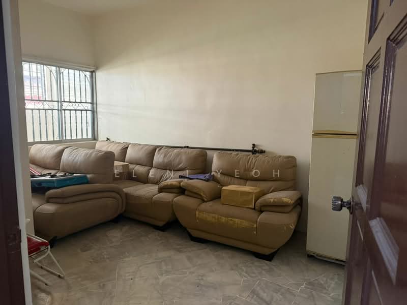 Terraced House for Sale in Bandar Sungai Long (Selangor) - Eleni Yeoh - Living Room - PropertyGuru.com.my