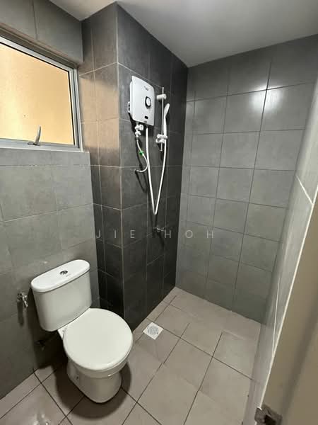 Residensi Sateria untuk Untuk Disewa - RM 1,500 /bulan, Mac 2026 - Bathroom - PropertyGuru.com.my