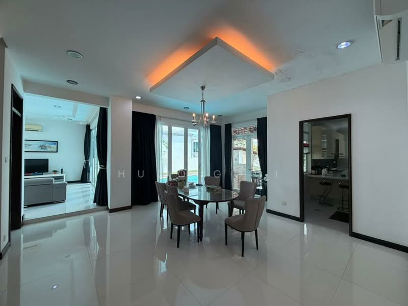 Bluwater Estate, The Mines Resort, Gita Bayu, Country Heights untuk Untuk Dijual - RM 4,300,000, Mac 2026 - Living Room - PropertyGuru.com.my