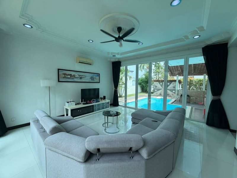 Bluwater Estate, The Mines Resort, Gita Bayu, Country Heights untuk Untuk Dijual - RM 4,300,000, Mac 2026 - Living Room - PropertyGuru.com.my