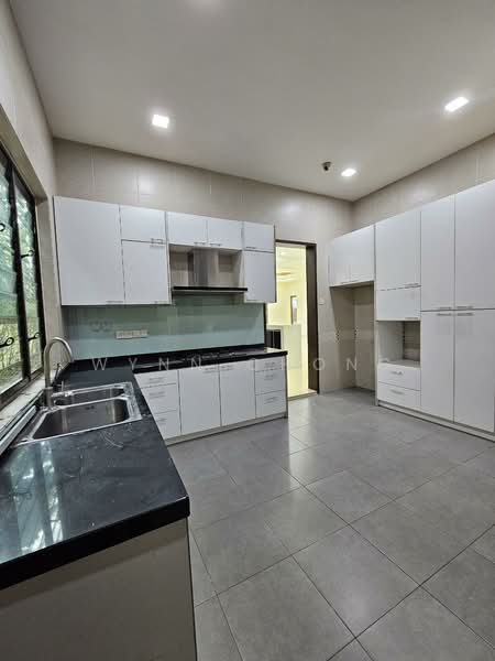 Bukit Gita Bayu untuk Untuk Dijual - RM 5,500,000, Mac 2026 - Kitchen - PropertyGuru.com.my