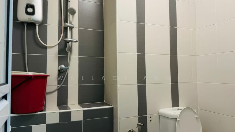 D'Ambience Residences (Pangsapuri Ikatan Flora) untuk Untuk Disewa - RM 2,000 /bulan, Mac 2026 - Bathroom - PropertyGuru.com.my