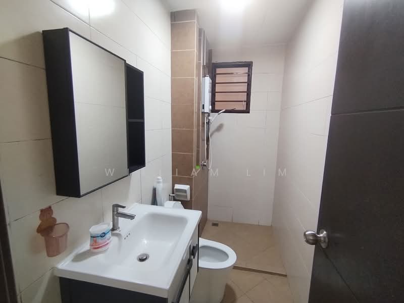 Desa Idaman Residences untuk Untuk Dijual - RM 420,000, Mac 2026 - Bathroom - PropertyGuru.com.my
