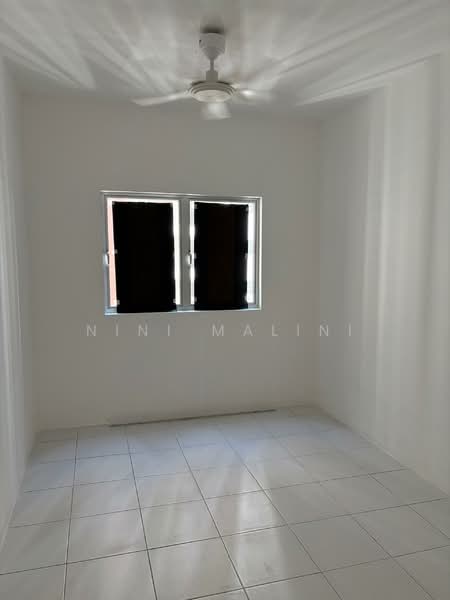 Residensi Sateria untuk Untuk Disewa - RM 1,250 /bulan, Mac 2026 - Interior - PropertyGuru.com.my