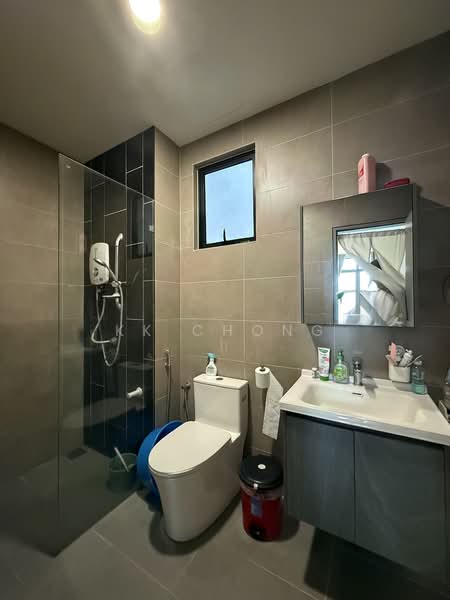99 Residence untuk Untuk Disewa - RM 2,600 /bulan, Mac 2026 - Bathroom - PropertyGuru.com.my