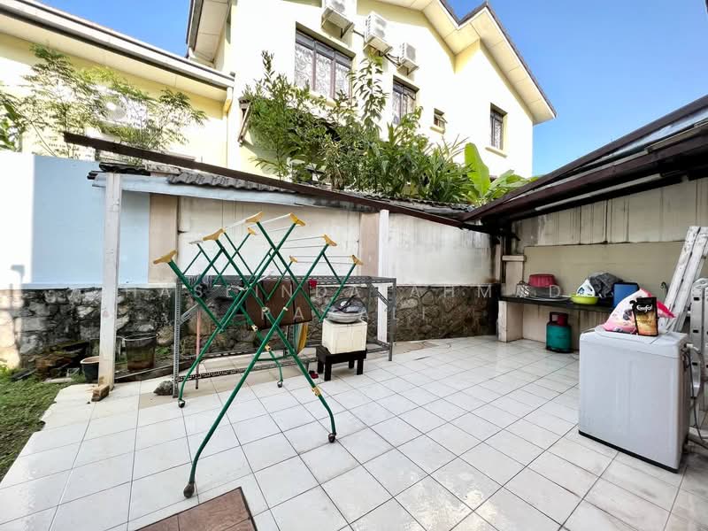 Semi-Detached House for Sale in Saujana Villa (Kajang) - Haslinda Ahmad Razali - Exterior - PropertyGuru.com.my