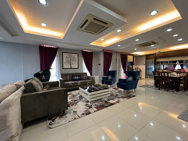 Semi-Detached House for Sale in Saujana Villa (Kajang) - Haslinda Ahmad Razali - Living Room - PropertyGuru.com.my