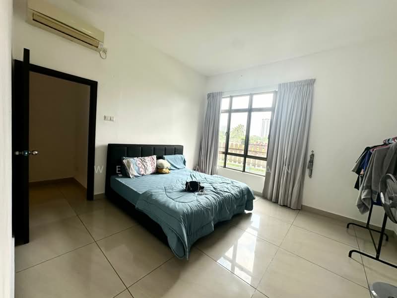 Service Residence for Sale at D'Inspire Residence (Inspira Bestari) - Wei Jian Tan - Bedroom - PropertyGuru.com.my