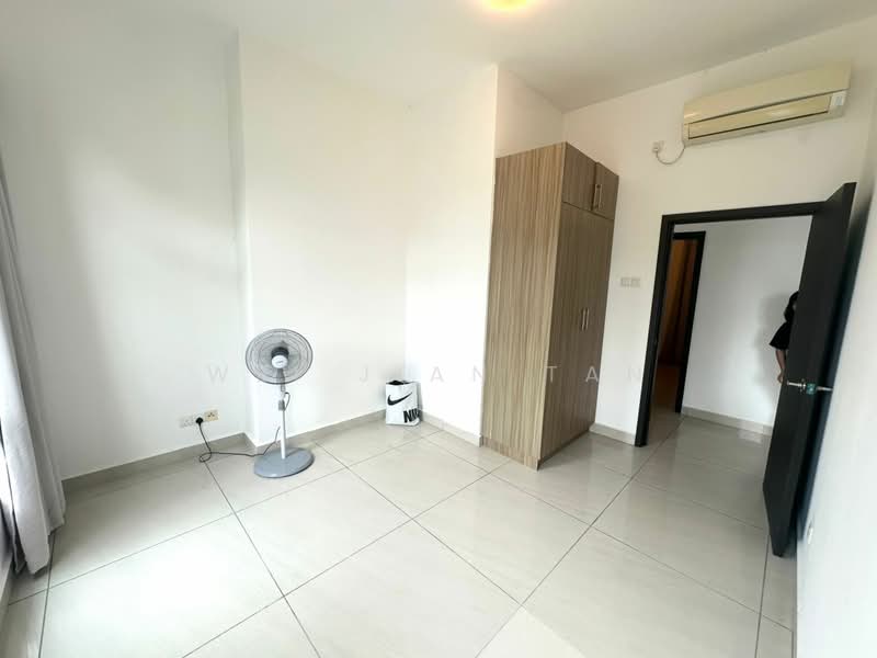 Service Residence for Sale at D'Inspire Residence (Inspira Bestari) - Wei Jian Tan - Interior - PropertyGuru.com.my