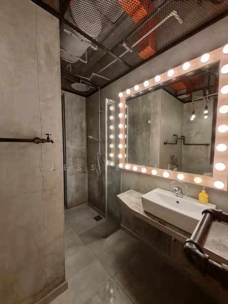 Condominium for Rent at The Breezeway - Jessie Kee - Bathroom - PropertyGuru.com.my