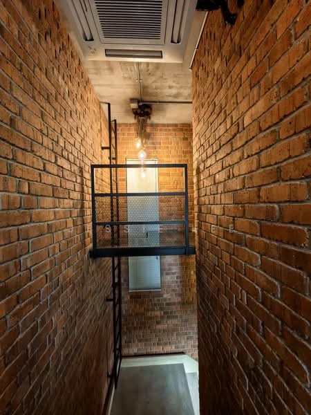 Condominium for Rent at The Breezeway - Jessie Kee - Corridor - PropertyGuru.com.my