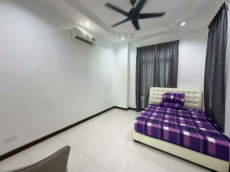 Bluwater Estate untuk Untuk Disewa - RM 13,000 /bulan, Mac 2026 - Bedroom - PropertyGuru.com.my