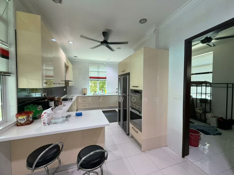 Bluwater Estate untuk Untuk Disewa - RM 13,000 /bulan, Mac 2026 - Kitchen - PropertyGuru.com.my