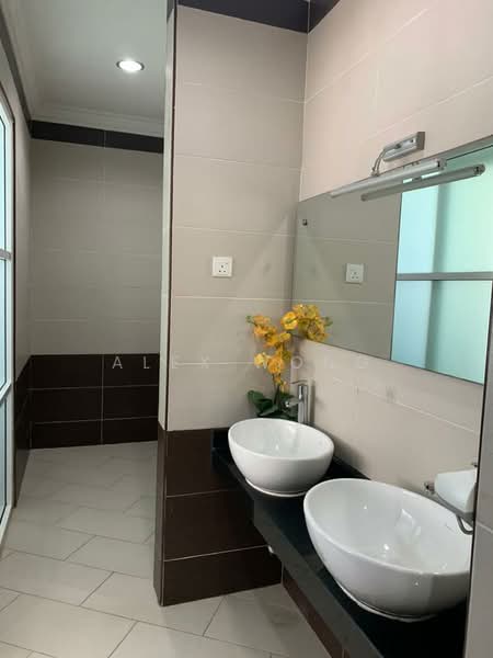 Bluwater Estate untuk Untuk Disewa - RM 13,000 /bulan, Mac 2026 - Bathroom - PropertyGuru.com.my